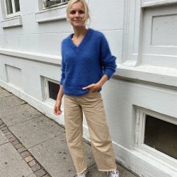 Stockholm Sweater V-Neck